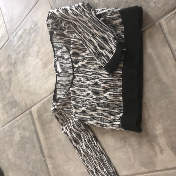 Crop top - Picture 1 of 1